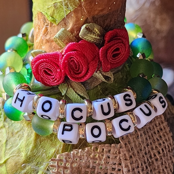 Hocus Pocus Stretch Bracelets - Picture 10 of 11